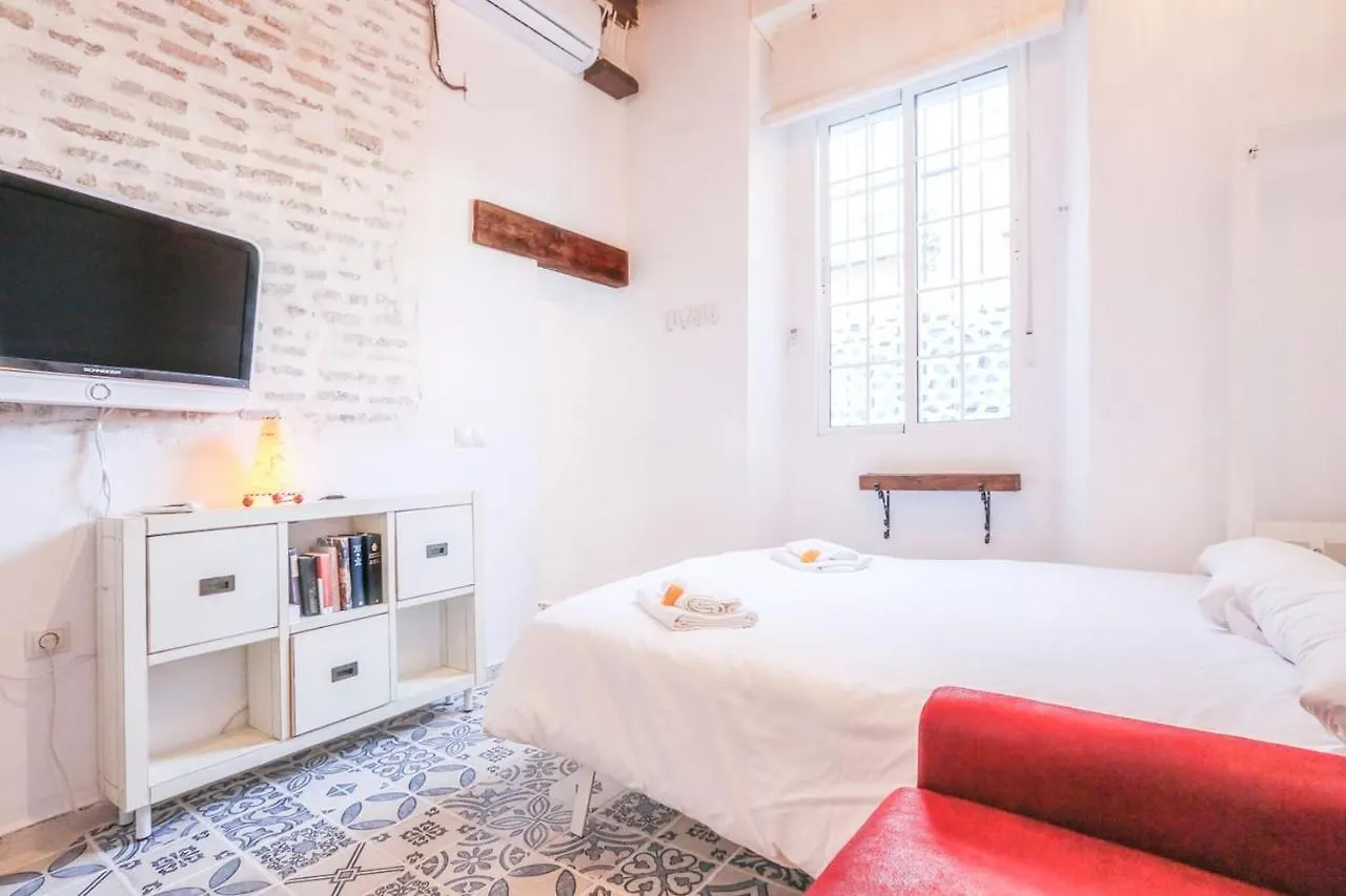 Apartamento Corazón de Triana. Loft estiloso y confortable. Sevilla